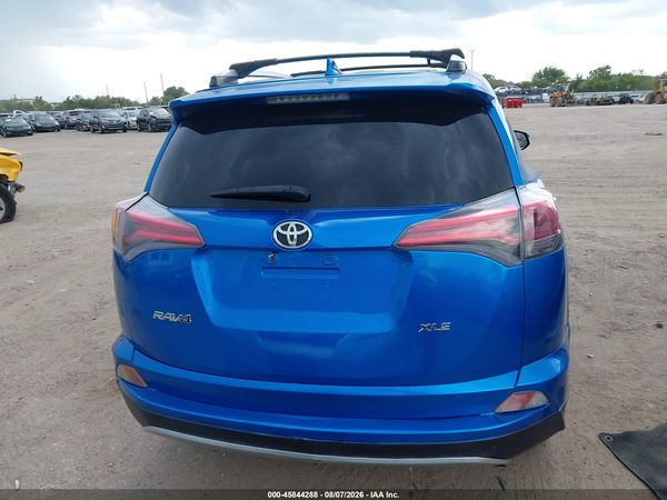 2016 TOYOTA RAV4 XLE
