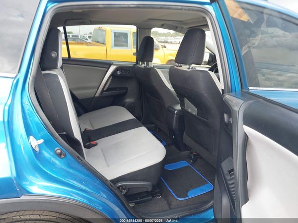 2016 TOYOTA RAV4 XLE