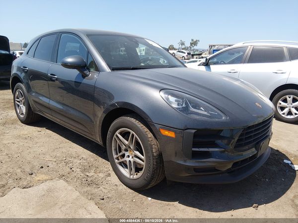2020 PORSCHE MACAN