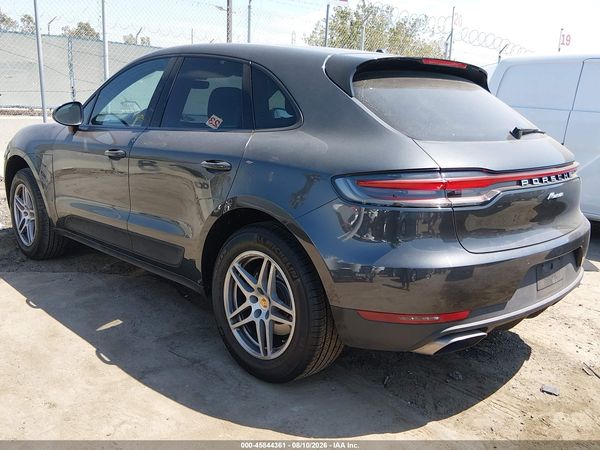 2020 PORSCHE MACAN