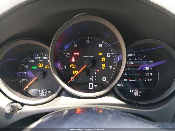 2020 PORSCHE MACAN