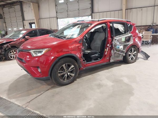 2017 TOYOTA RAV4 XLE