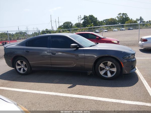 2015 DODGE CHARGER SXT