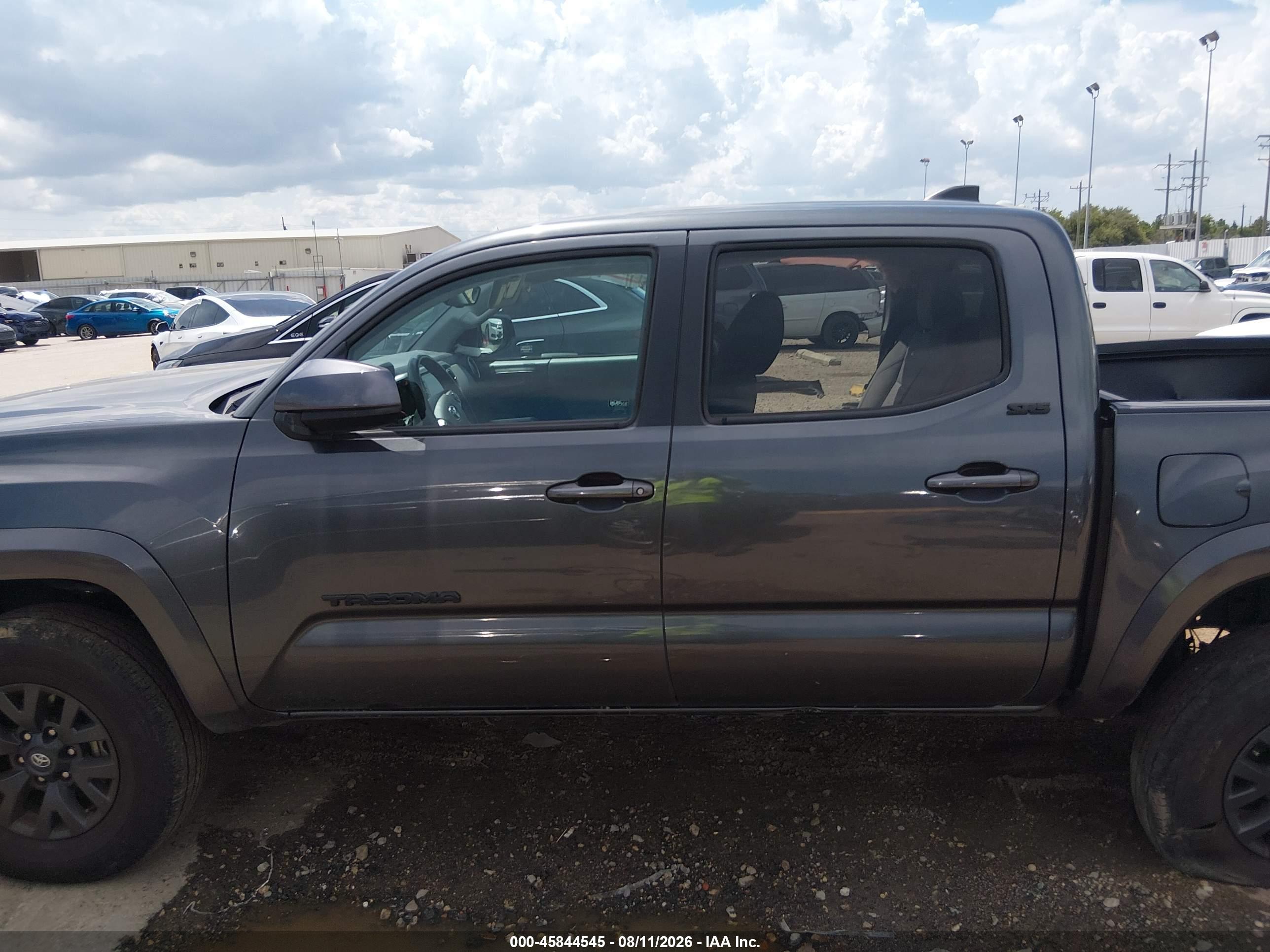2023 TOYOTA TACOMA SR5 V6