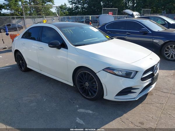 2021 MERCEDES-BENZ A 220 4MATIC