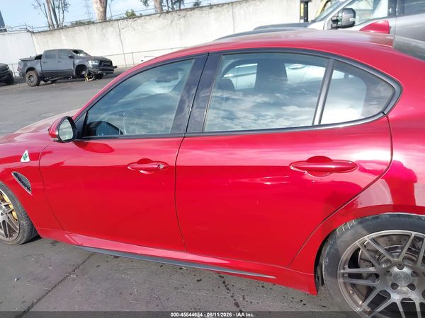 2017 ALFA ROMEO GIULIA QUADRIFOGLIO