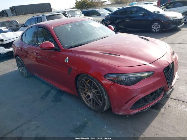 2017 ALFA ROMEO GIULIA QUADRIFOGLIO