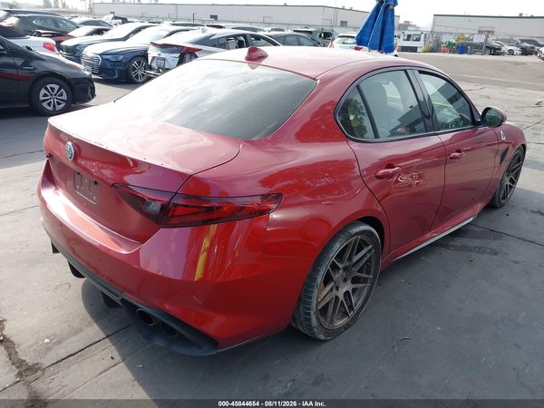 2017 ALFA ROMEO GIULIA QUADRIFOGLIO