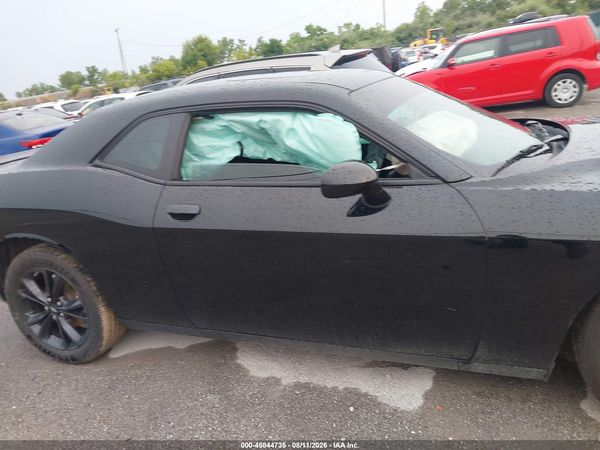 2022 DODGE CHALLENGER SXT AWD