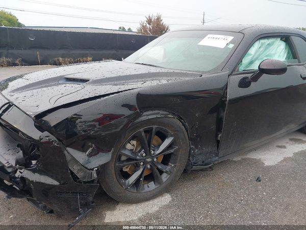 2022 DODGE CHALLENGER SXT AWD