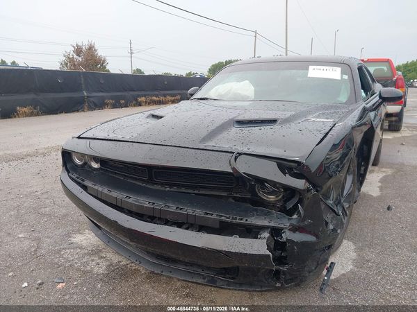 2022 DODGE CHALLENGER SXT AWD