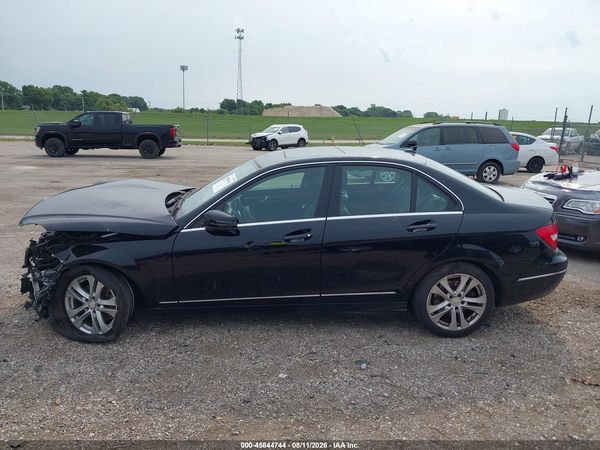 2014 MERCEDES-BENZ C 300 LUXURY 4MATIC