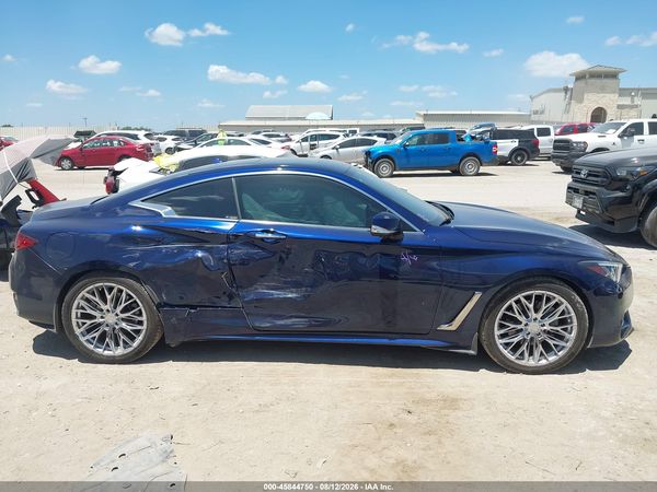 2022 INFINITI Q60 LUXE