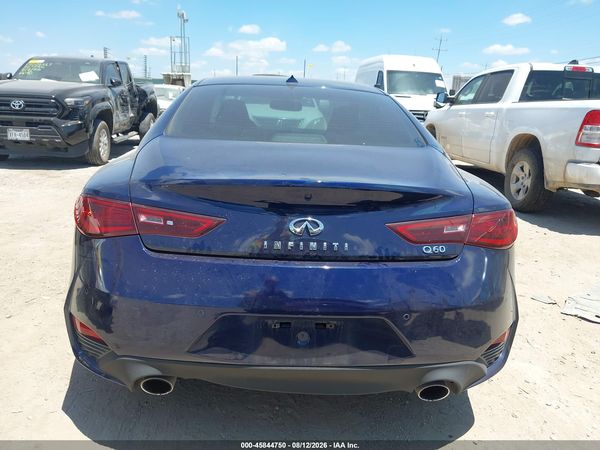 2022 INFINITI Q60 LUXE
