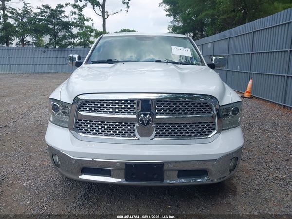 2017 RAM 1500 LARAMIE  4X4 6'4 BOX