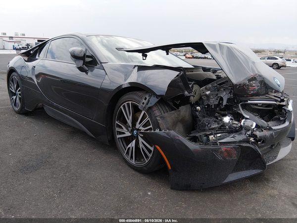 2016 BMW I8