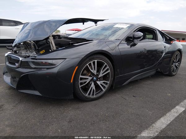 2016 BMW I8