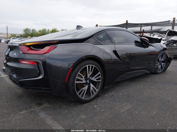 2016 BMW I8