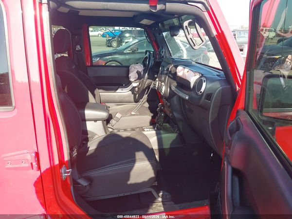 2018 JEEP WRANGLER JK UNLIMITED SAHARA 4X4