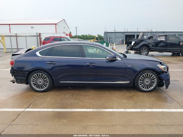 2019 KIA K900 LUXURY