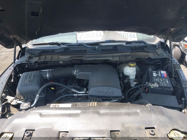 2018 RAM 1500 EXPRESS  4X2 6'4 BOX