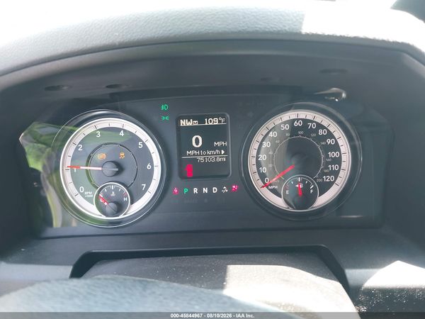 2018 RAM 1500 EXPRESS  4X2 6'4 BOX