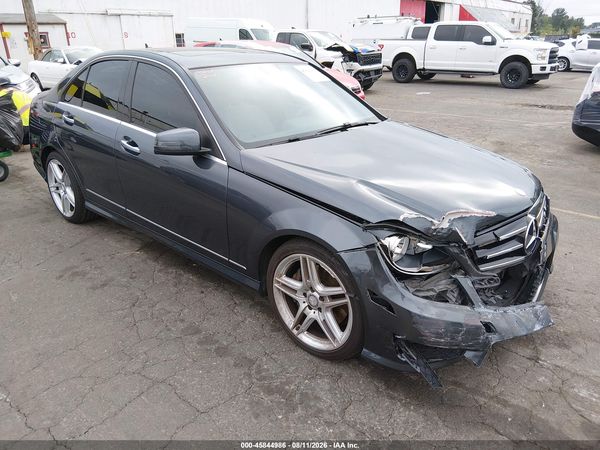 2014 MERCEDES-BENZ C 300 SPORT 4MATIC
