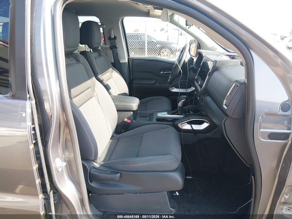 2025 NISSAN FRONTIER SV 4X4 — I5