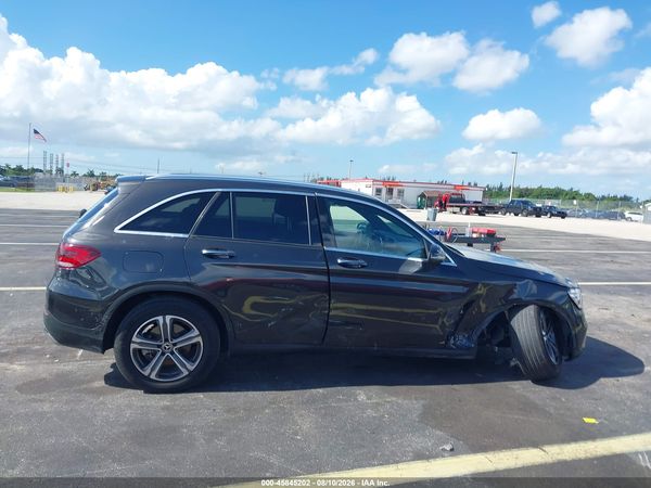 2021 MERCEDES-BENZ GLC 300 SUV