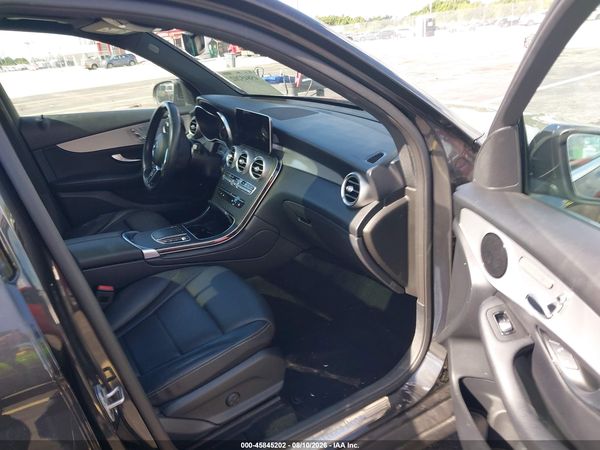 2021 MERCEDES-BENZ GLC 300 SUV