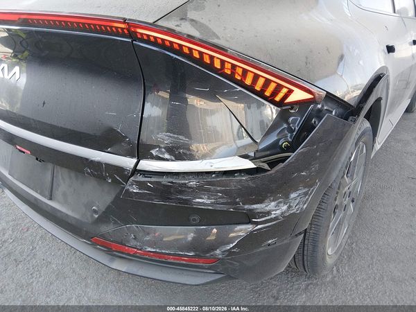 2025 KIA EV6 LIGHT LONG RANGE AWD