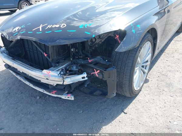 2019 BMW 740I