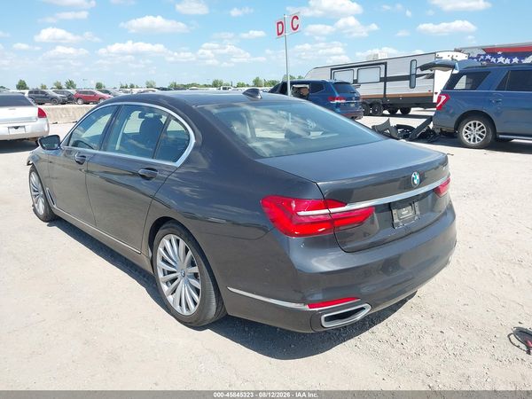 2019 BMW 740I