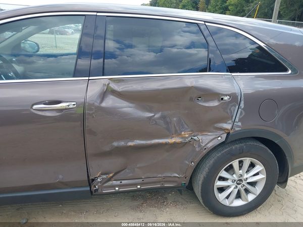 2019 KIA SORENTO 2.4L LX — I6
