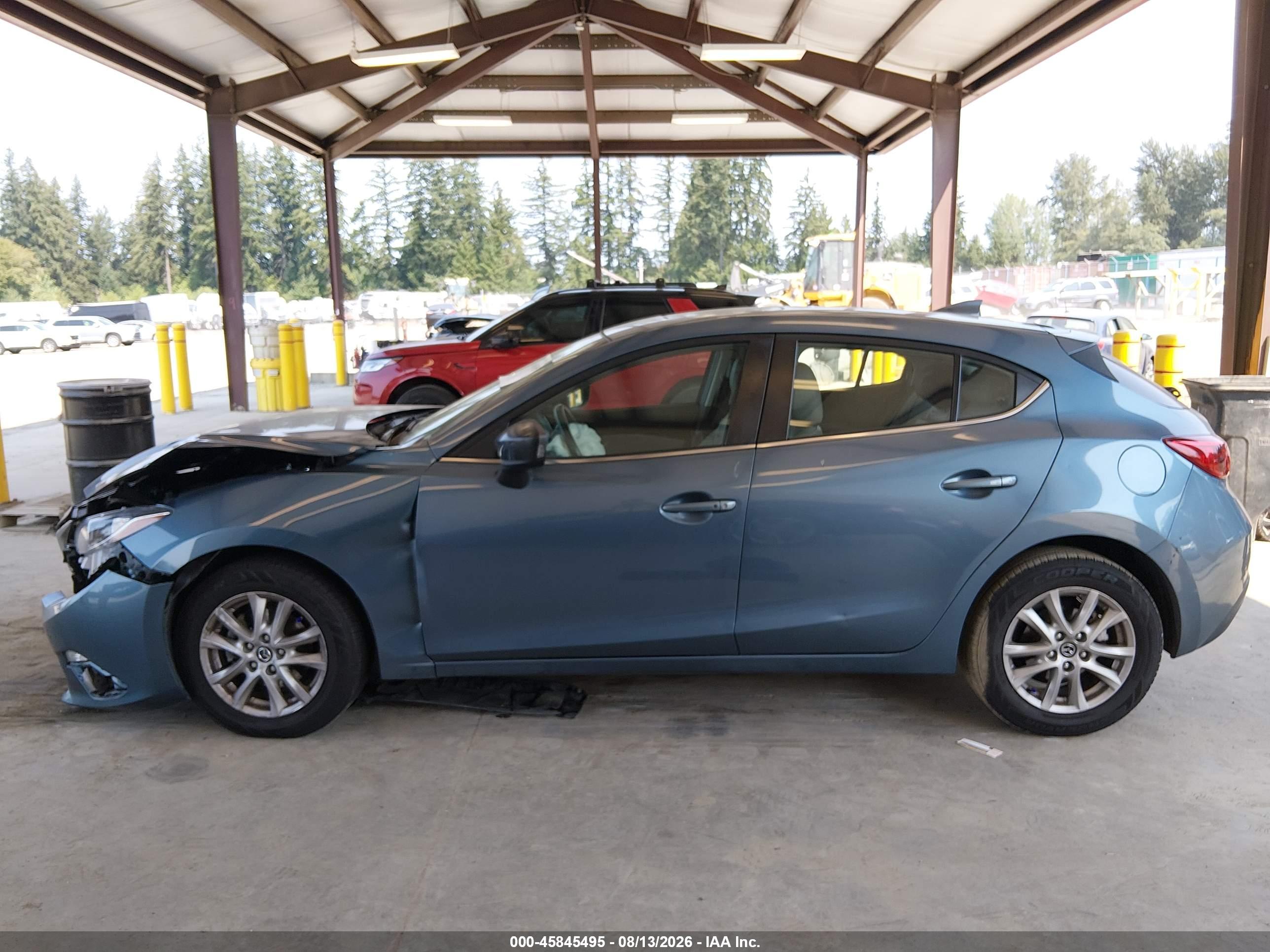 2016 MAZDA MAZDA3 I TOURING