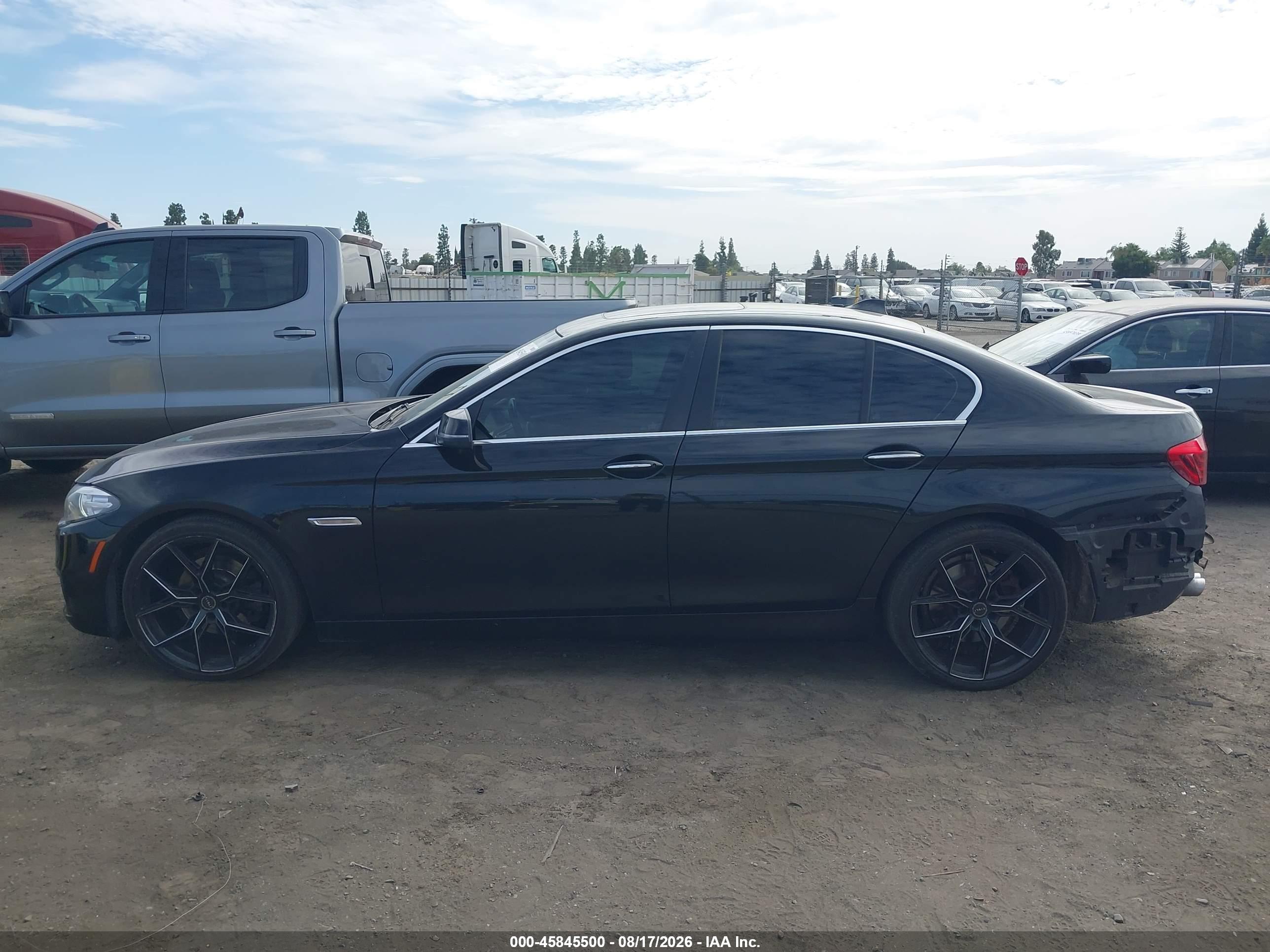 2015 BMW 528I
