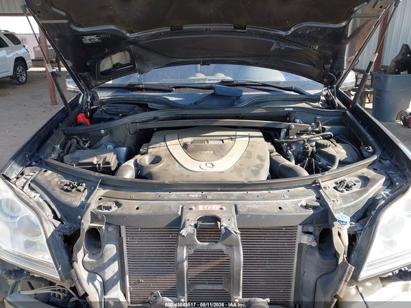 2012 MERCEDES-BENZ GL 550 4MATIC