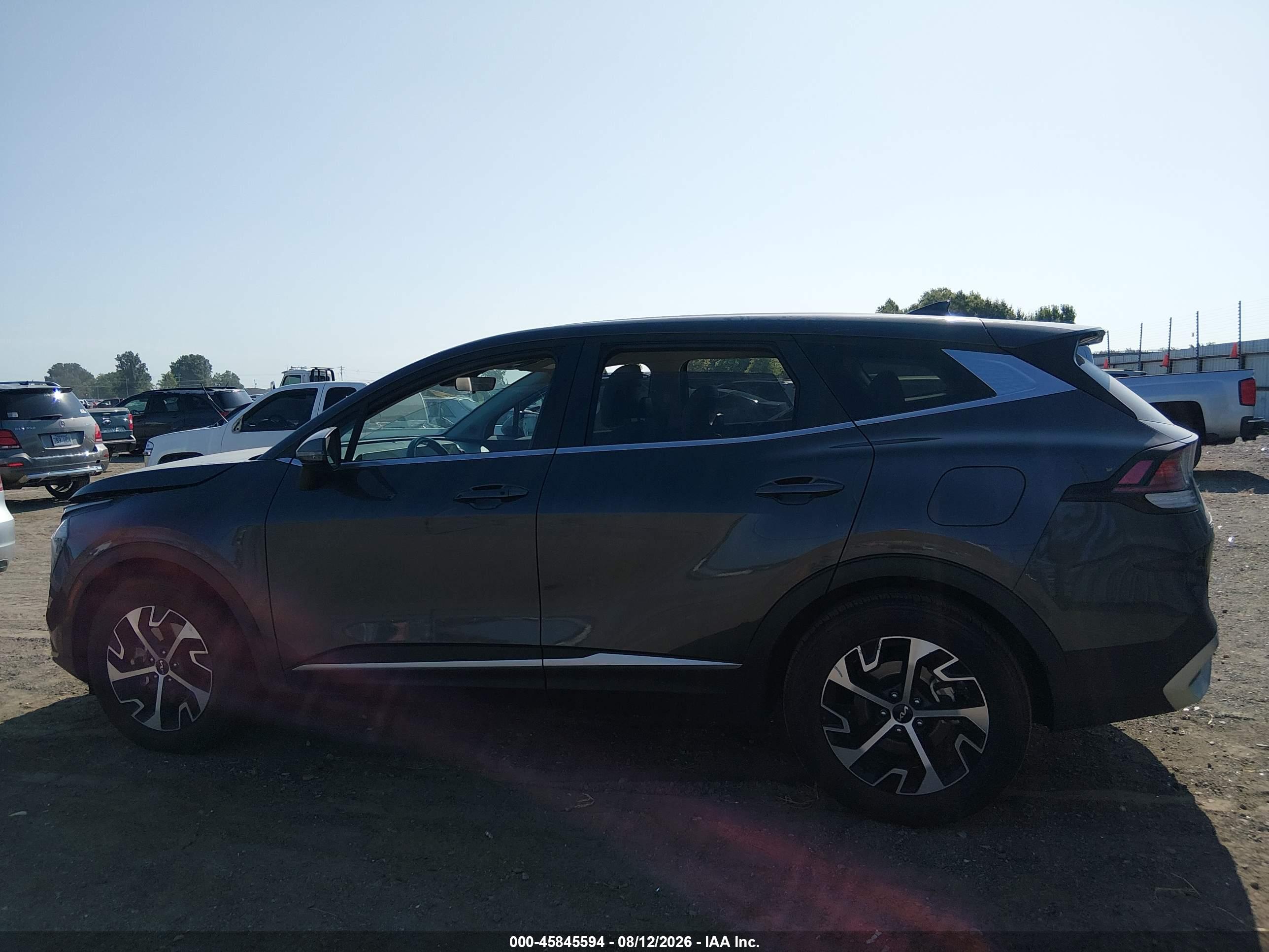 2024 KIA SPORTAGE EX