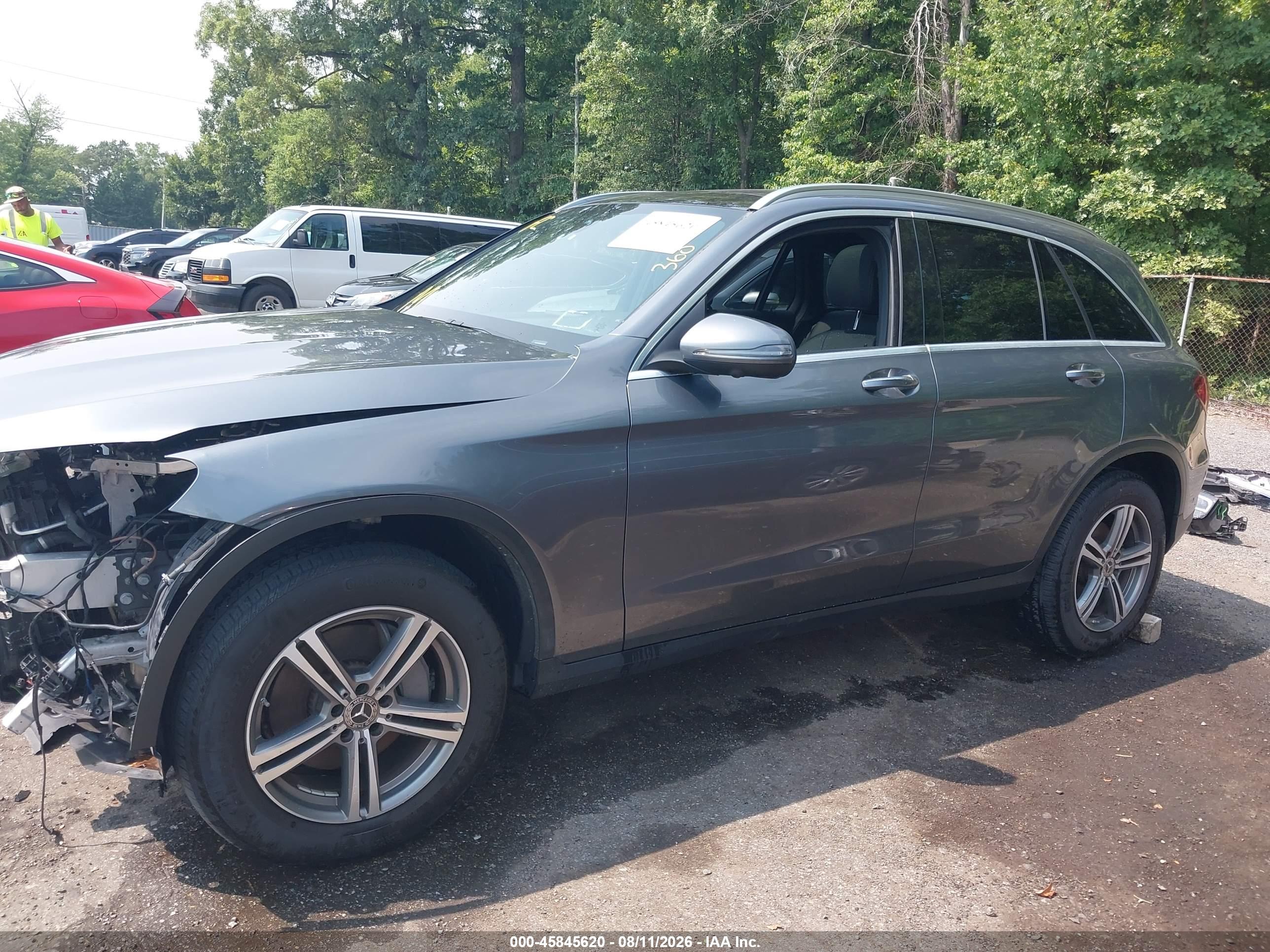 2020 MERCEDES-BENZ GLC 300 4MATIC