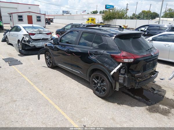 2021 NISSAN KICKS SR XTRONIC CVT
