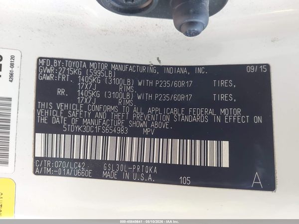 2015 TOYOTA SIENNA XLE 8 PASSENGER