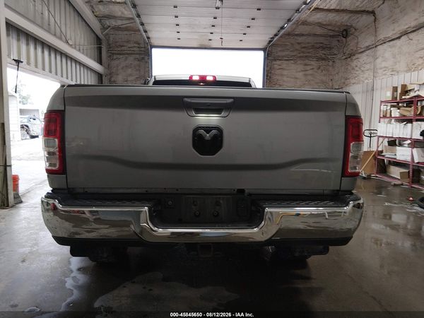 2022 RAM 2500 BIG HORN  4X4 8' BOX