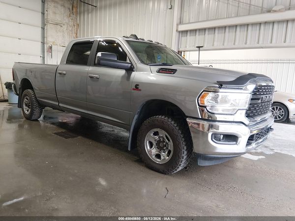2022 RAM 2500 BIG HORN  4X4 8' BOX