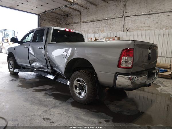 2022 RAM 2500 BIG HORN  4X4 8' BOX