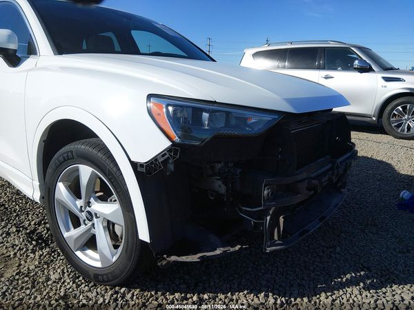 2021 AUDI Q3