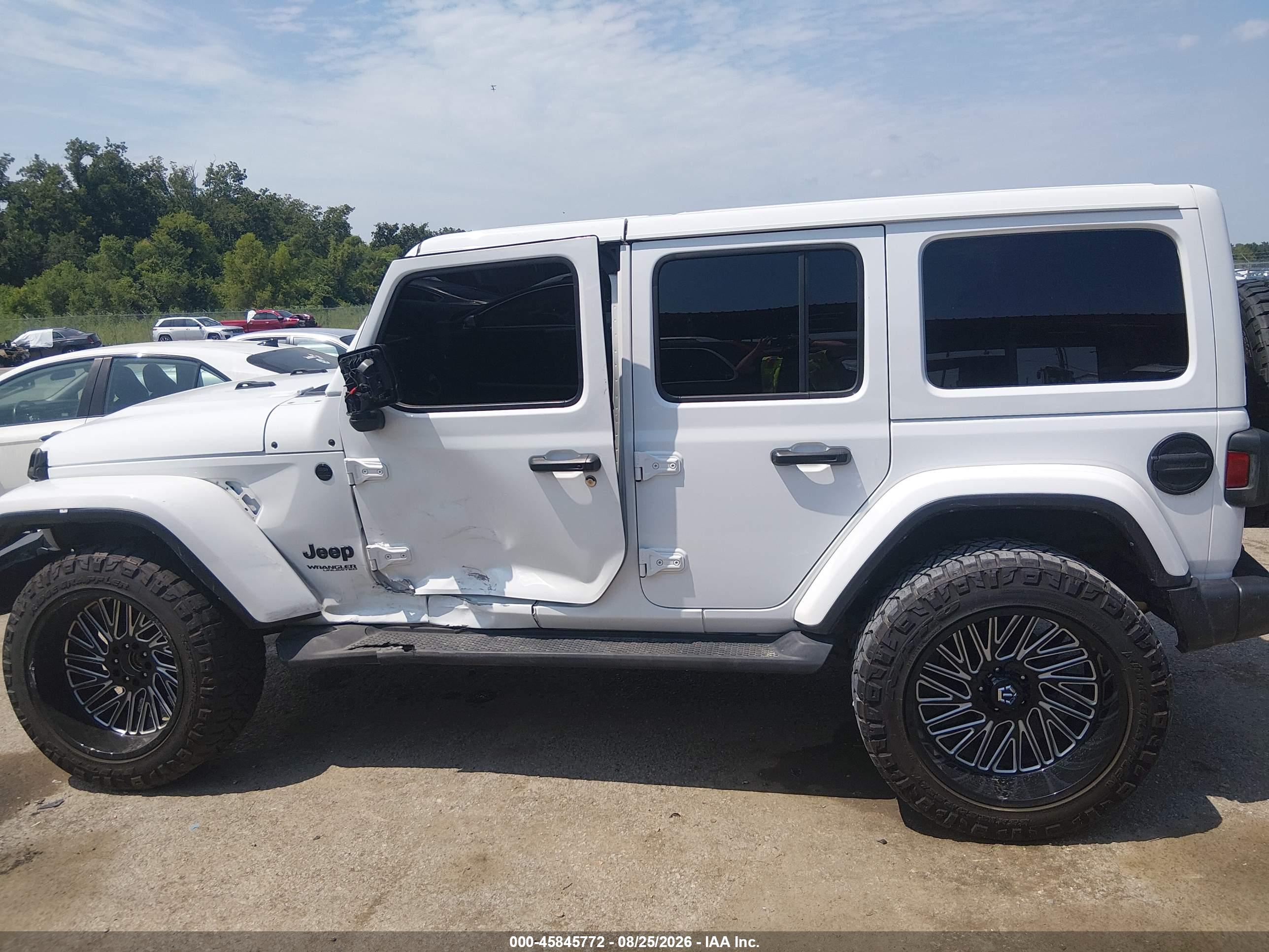2022 JEEP WRANGLER UNLIMITED SAHARA ALTITUDE 4X4