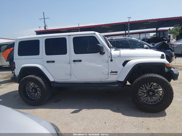 2022 JEEP WRANGLER UNLIMITED SAHARA ALTITUDE 4X4