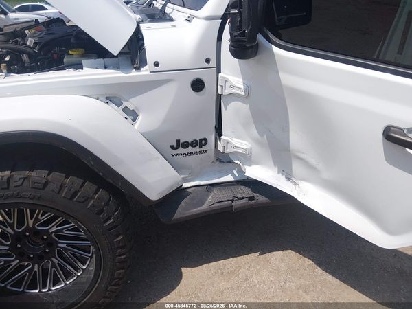 2022 JEEP WRANGLER UNLIMITED SAHARA ALTITUDE 4X4