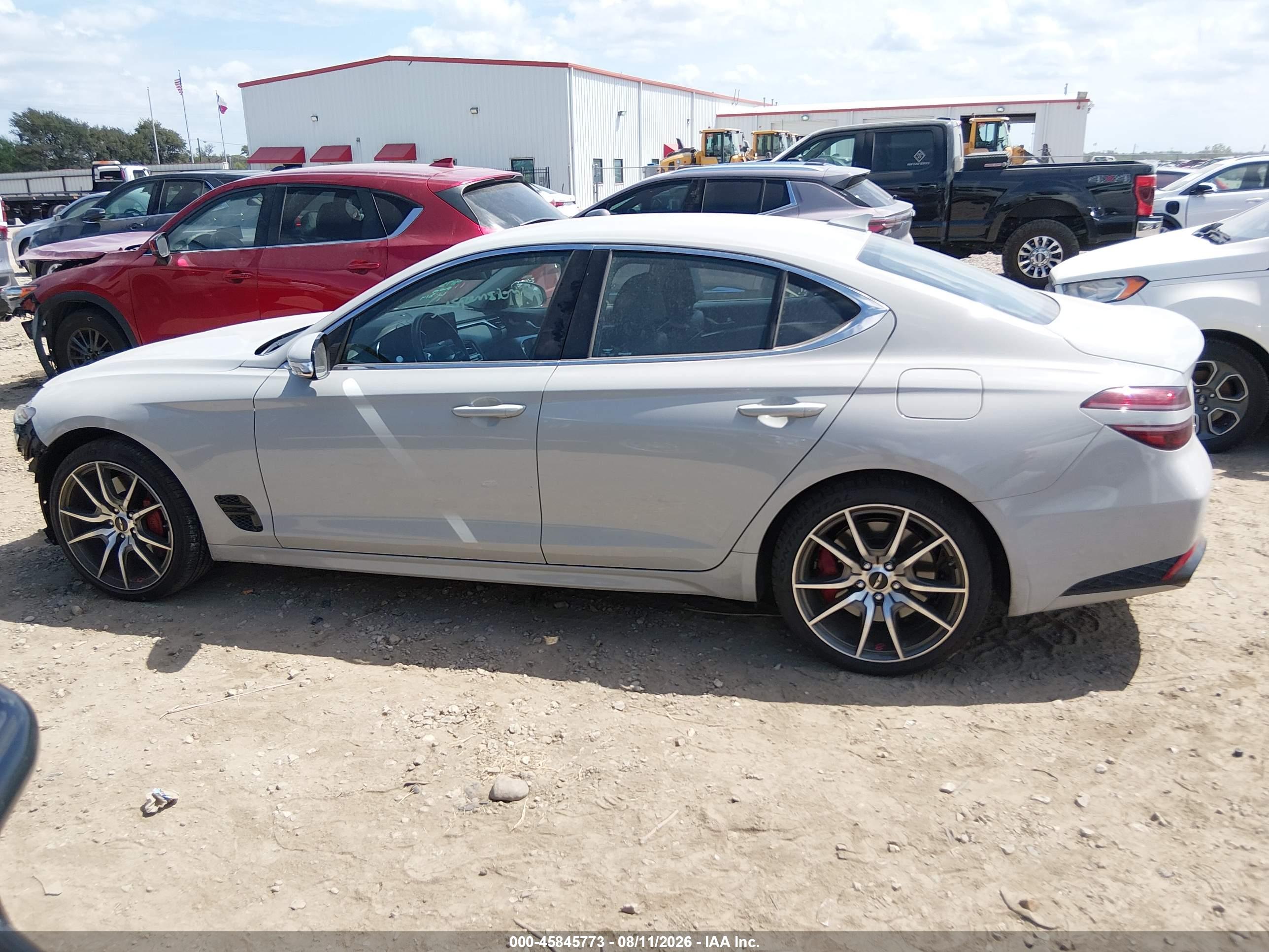 2025 GENESIS G70 2.5T AWD