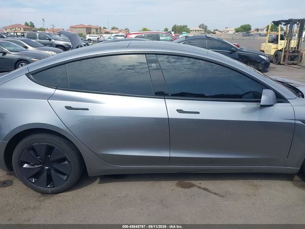 2025 TESLA MODEL 3